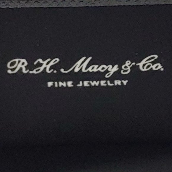 Princess Cut 1/5 CTTW  Blue Diamond Earrings and Pendant in 10K White Gold Set - Picture 6 of 6